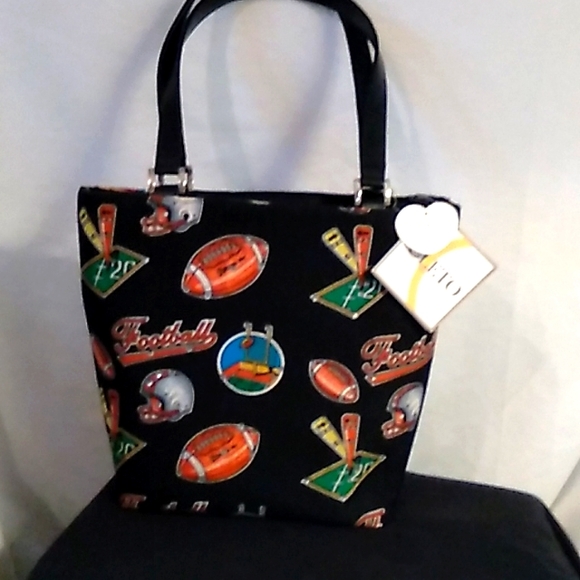 NWT Fashion bag for sports- loving mom in black with multi-sport print - Picture 1 of 2